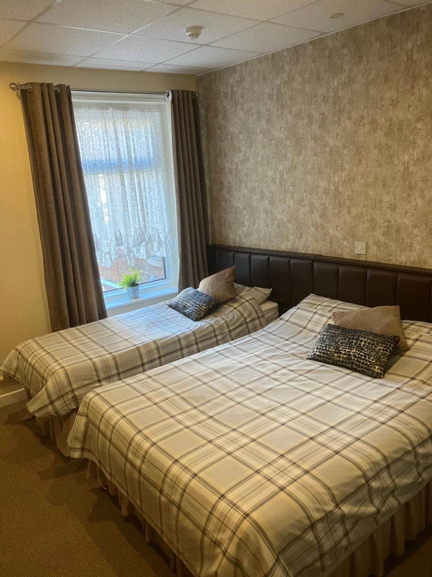 Pearl Hotel Blackpool Bagian luar foto