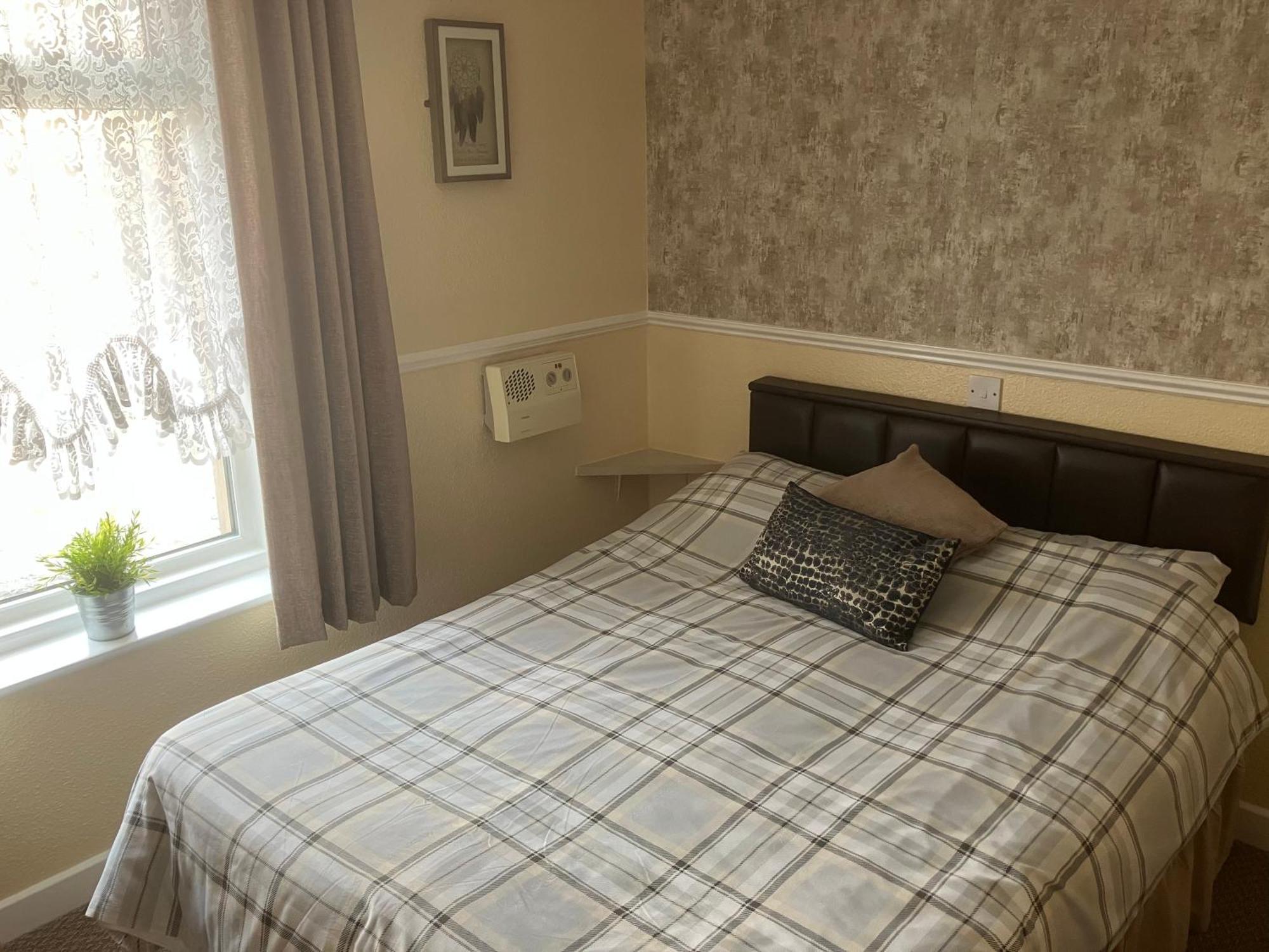 Pearl Hotel Blackpool Bagian luar foto