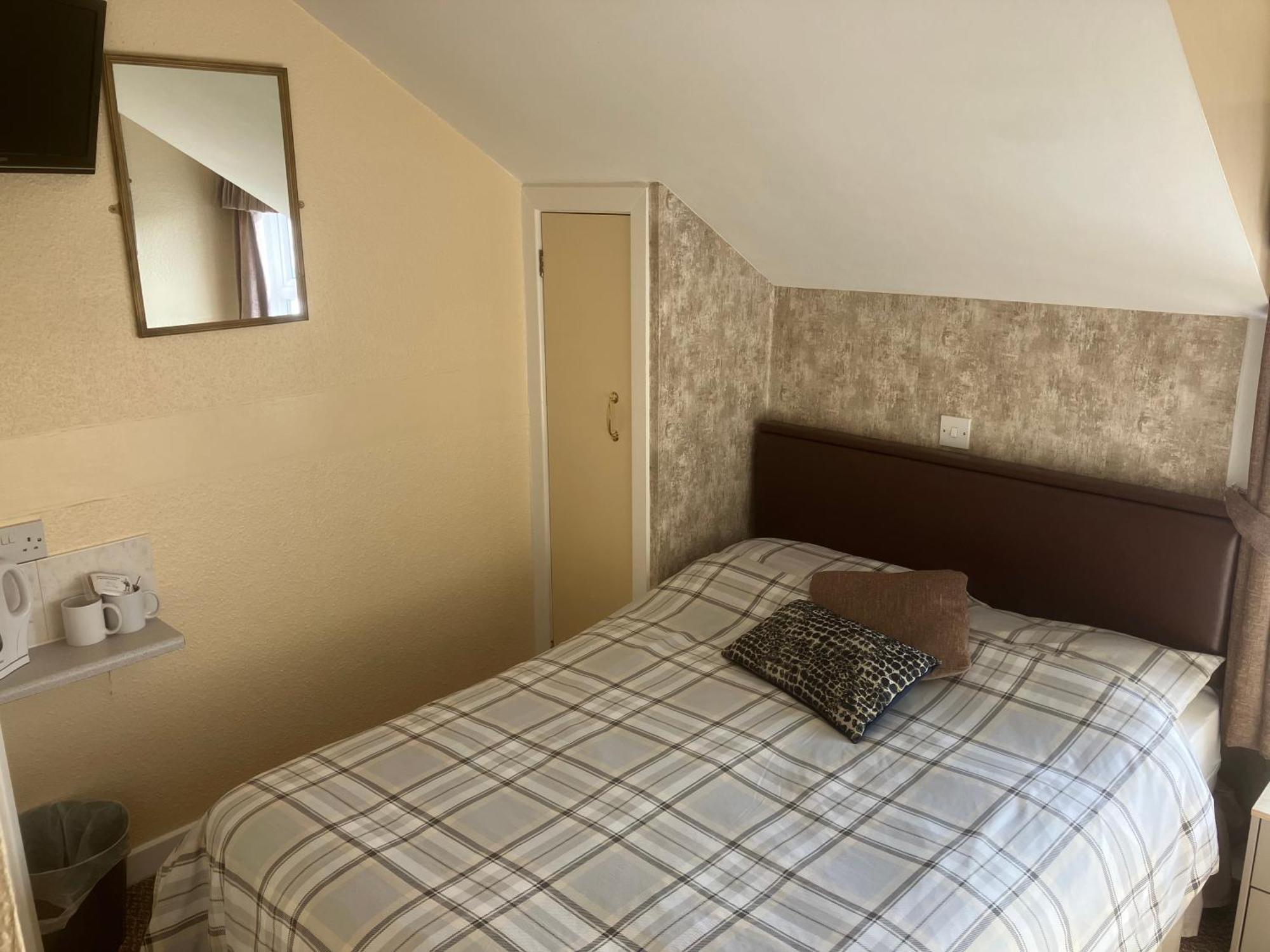 Pearl Hotel Blackpool Bagian luar foto